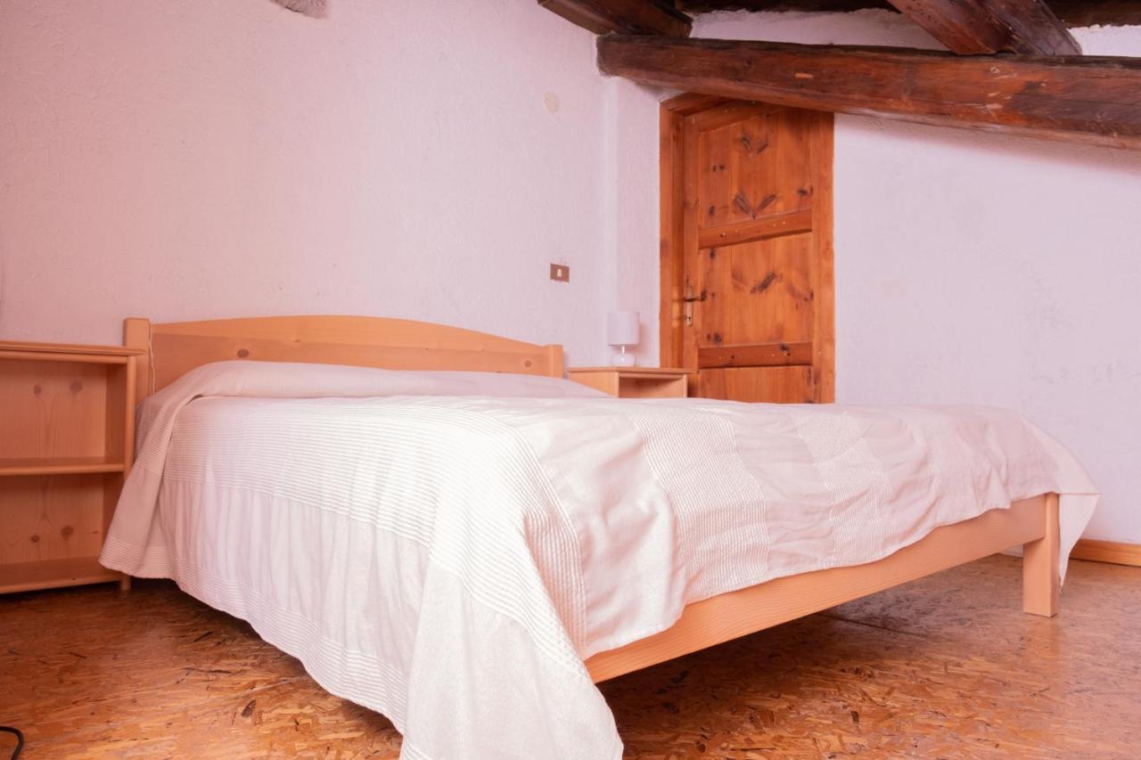 Casa Vacanze La Maddalena Sant'Orsola Eksteriør billede